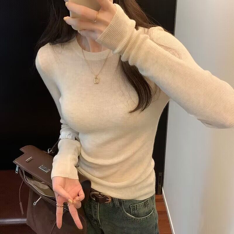 Slim-Fit Wool Pullover